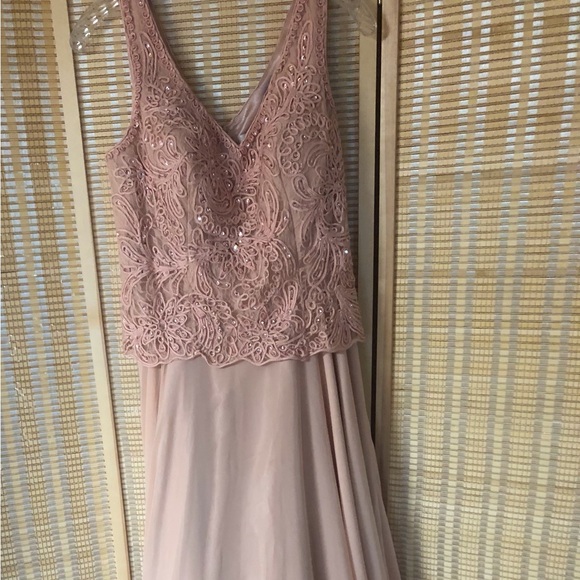 Cameron Blake SHELL pink MOB gown - Picture 3 of 6